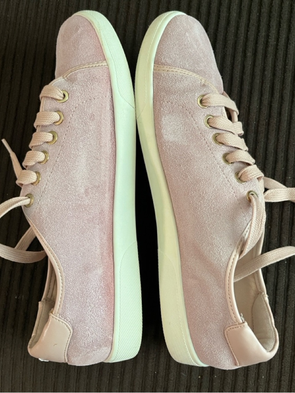 Vionic Women's Brinley Blush Pink Suede Lace-Up Sneakers - Picture 6 of 6